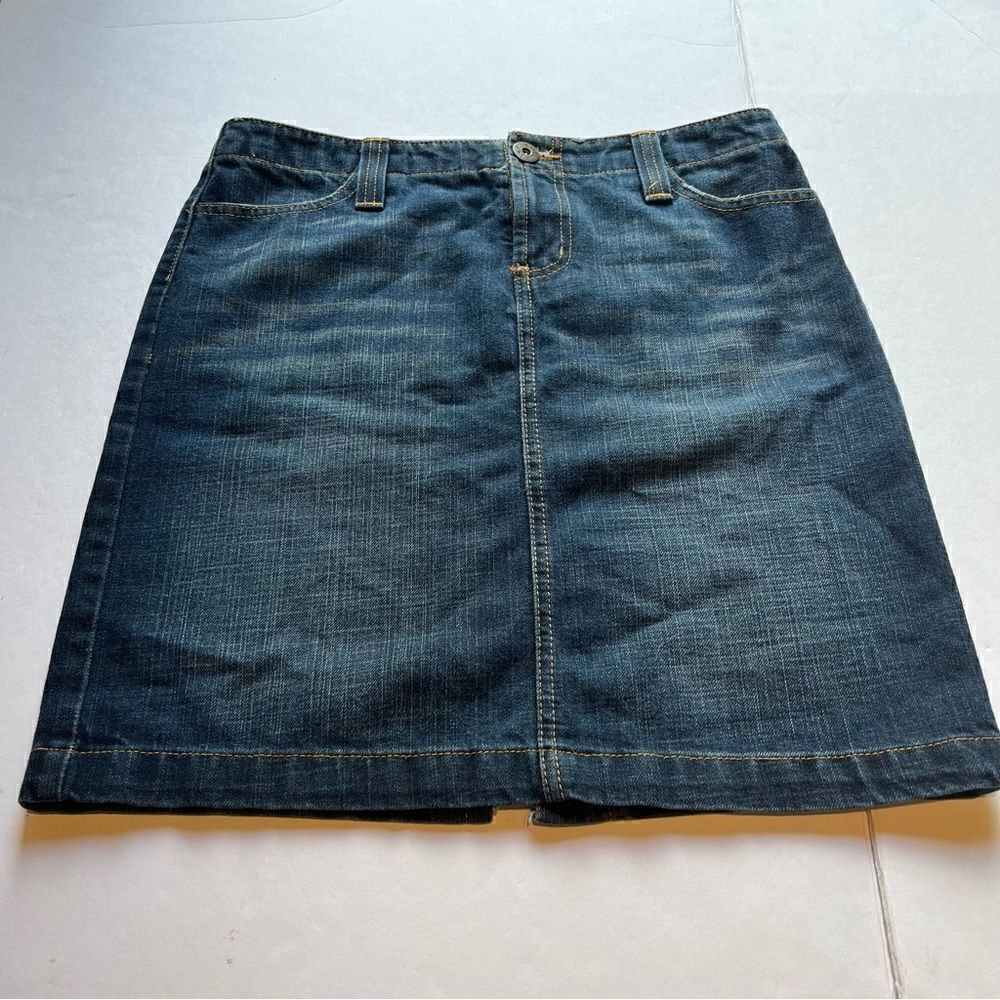 l.e.i. Women's Faded Blue Jean Skirt size 7